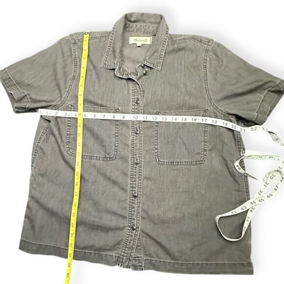 MADEWELL Women’s Lunar Wash Short Sleeve Button Front Utility Shirt Top Medium - Picture 7 of 7